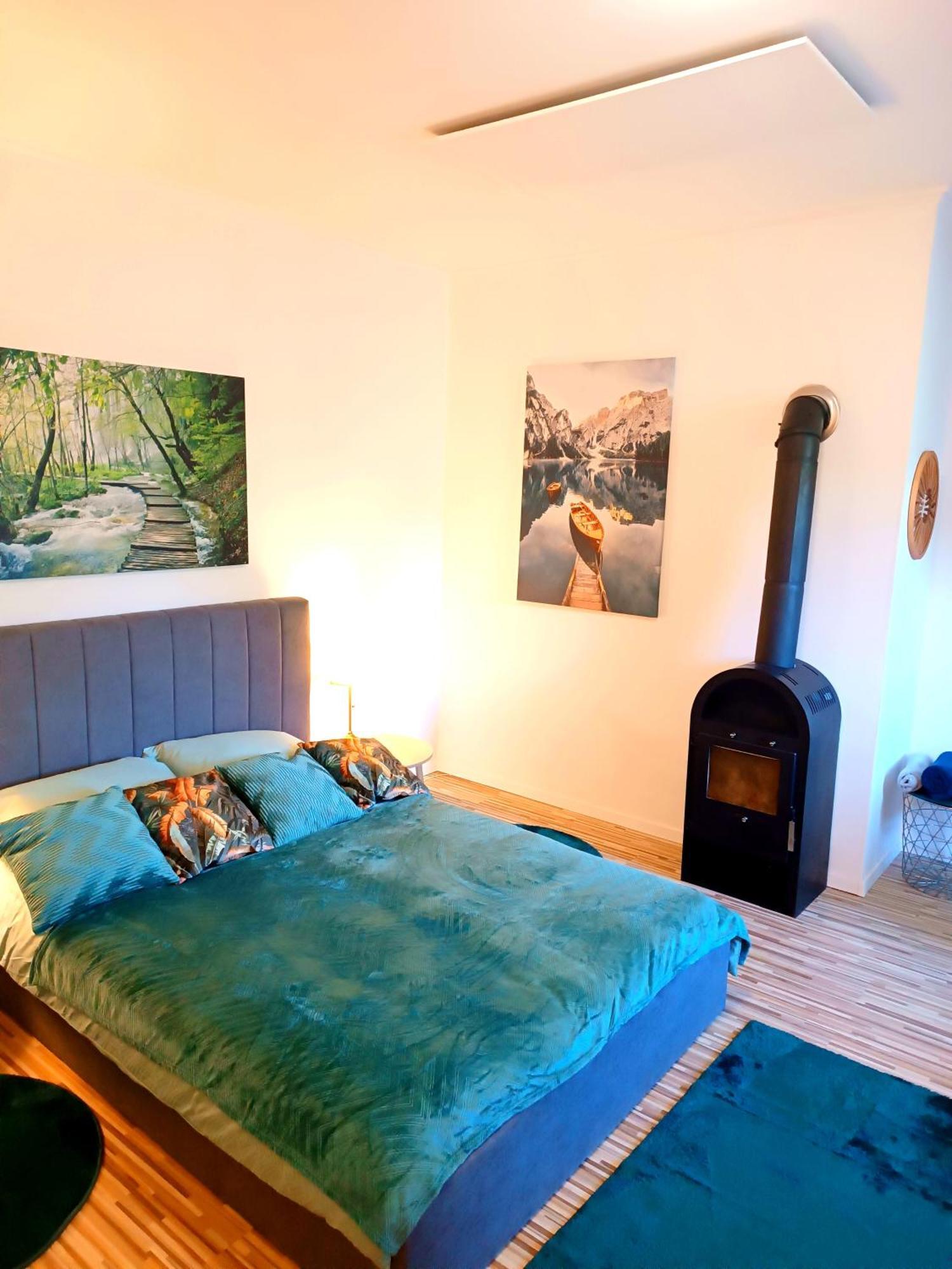 Family Apartments Center Of Muerzzuschlag Extérieur photo